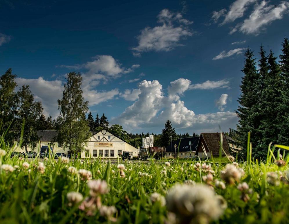 Sporthotel Glueck Auf Moenchenfrei Бранд-Эрбисдорф Экстерьер фото