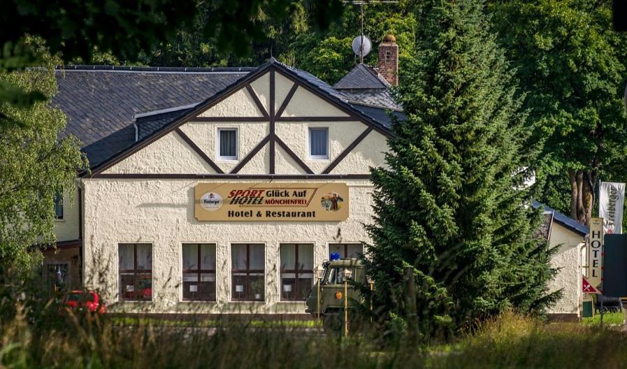 Sporthotel Glueck Auf Moenchenfrei Бранд-Эрбисдорф Экстерьер фото