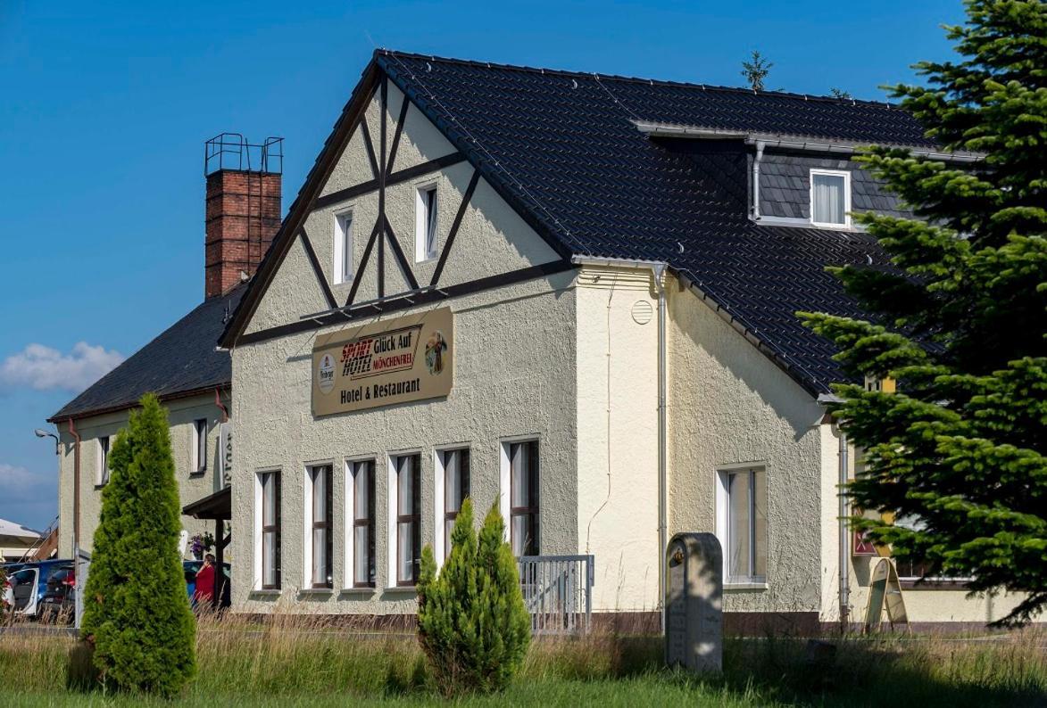 Sporthotel Glueck Auf Moenchenfrei Бранд-Эрбисдорф Экстерьер фото